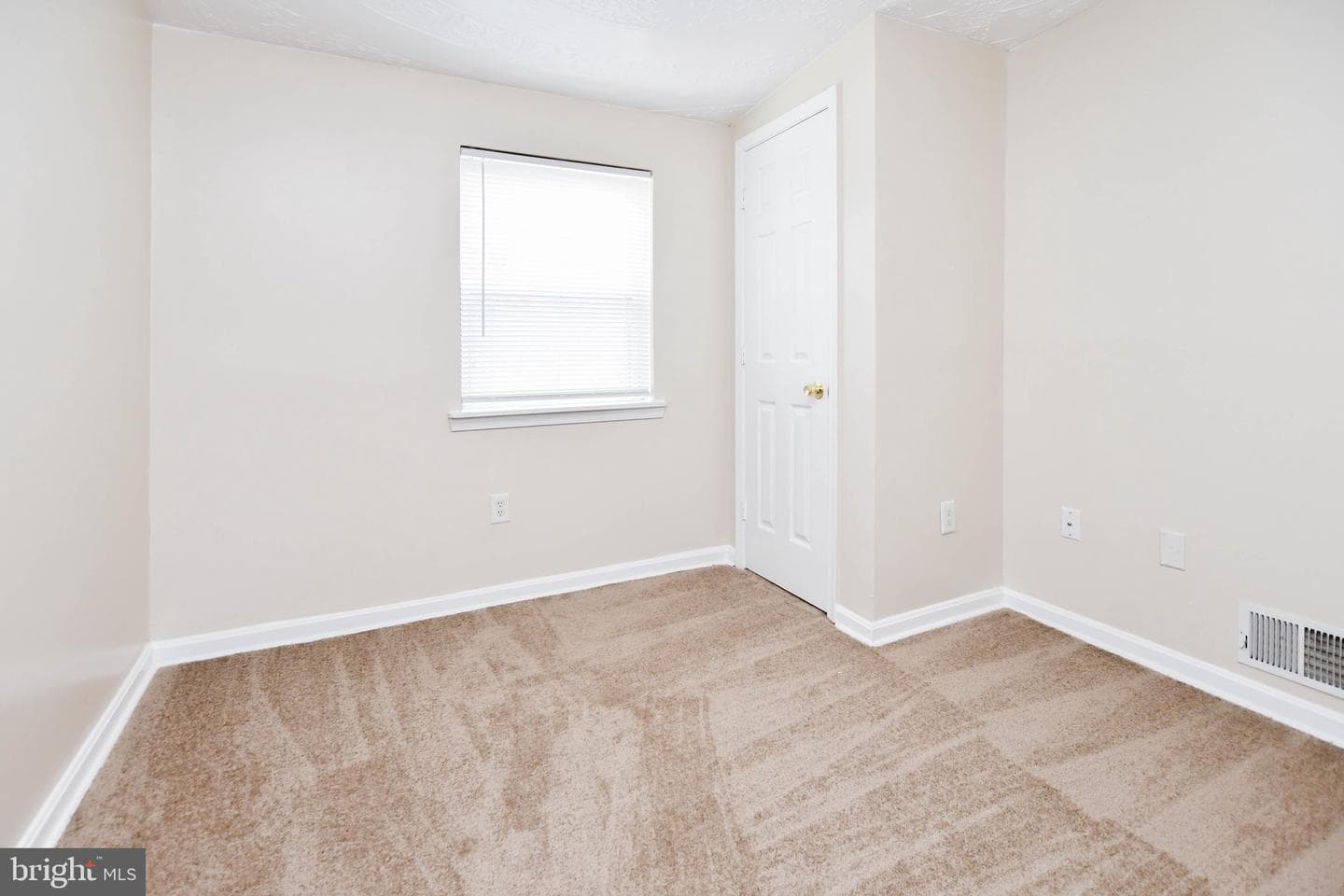 1640 Ashland Avenue photo 13