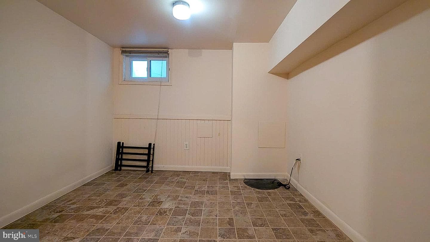 209 Penn Street photo 13