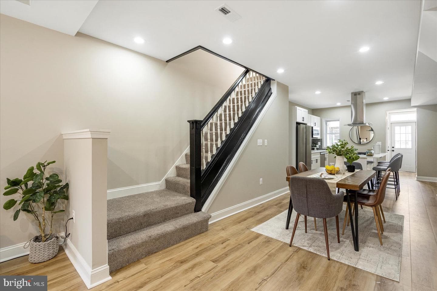 1718 Montpelier Street photo 22