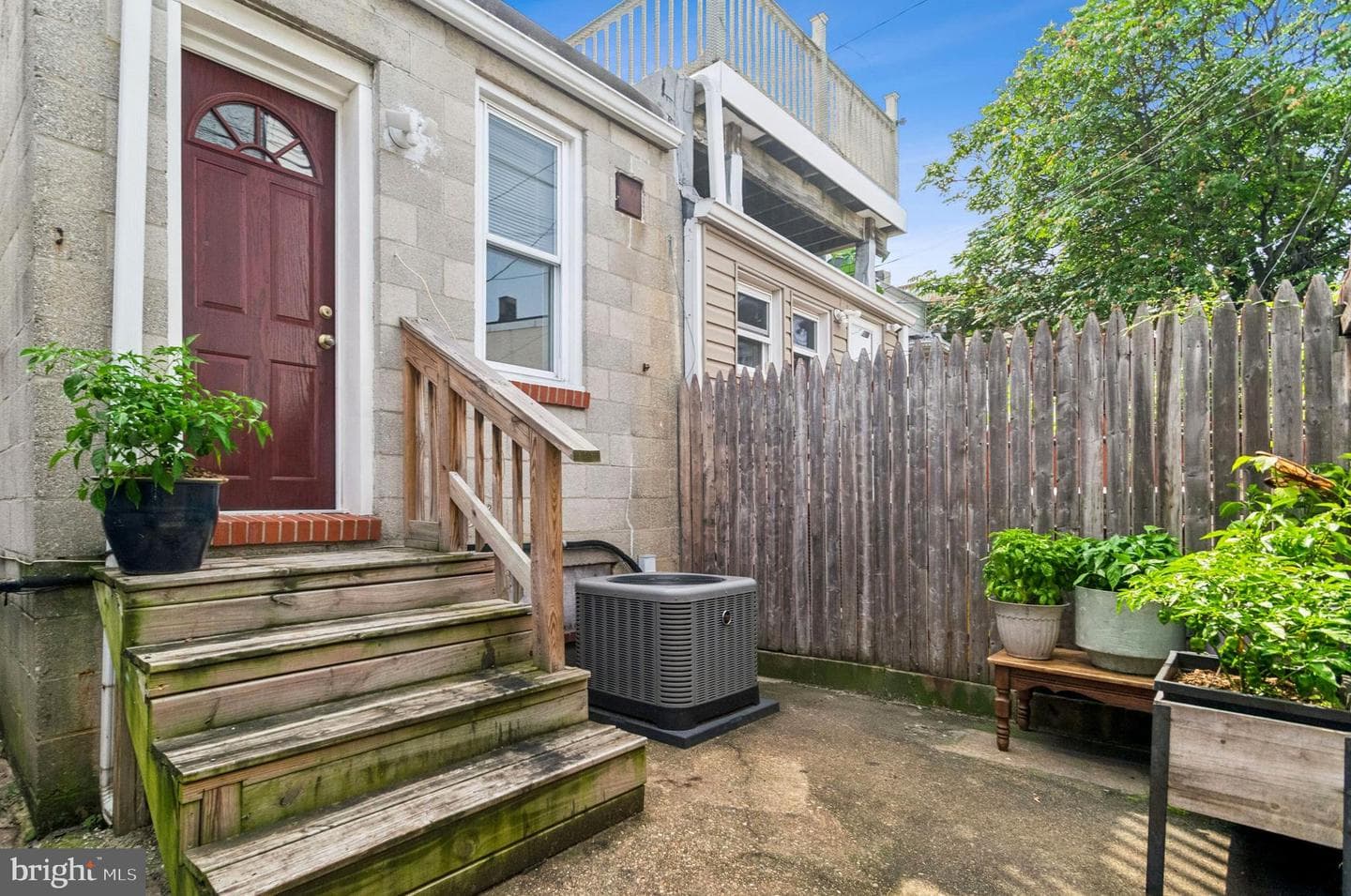 1704 S Charles Street photo 12