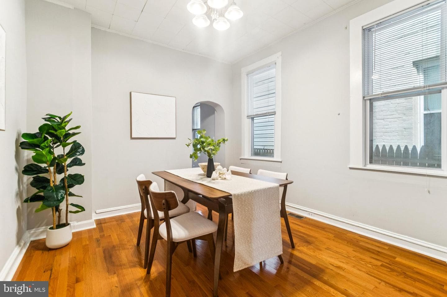 1704 S Charles Street photo 7