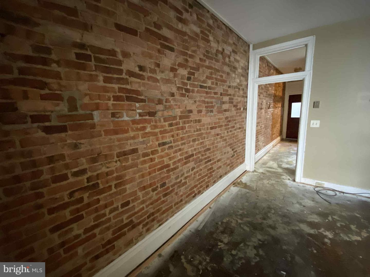 3907 Roland Avenue photo 9