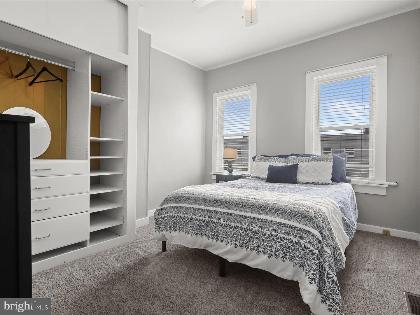 2824 Dillon Street photo 15