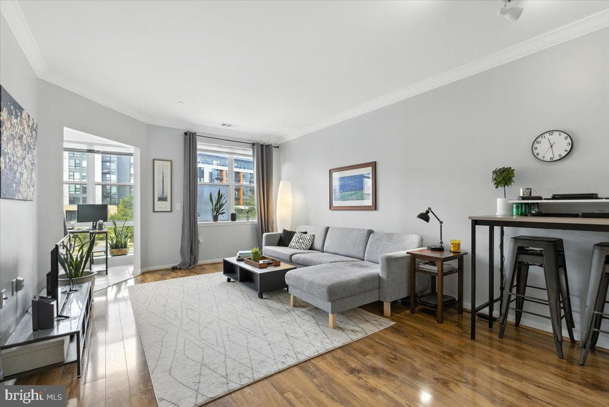 23 Pierside Drive #319 photo 11