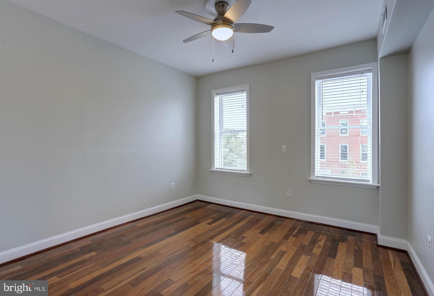2321 Barclay Street photo 15
