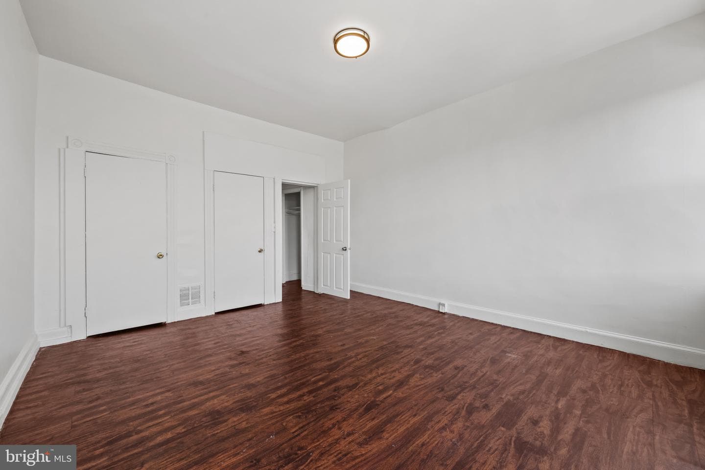 220 N Luzerne Avenue photo 25