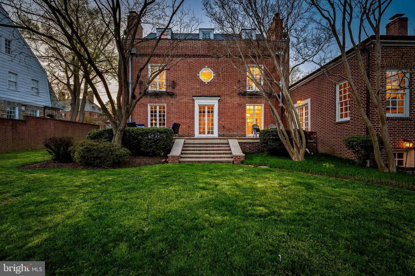 217 Wendover Road photo 60