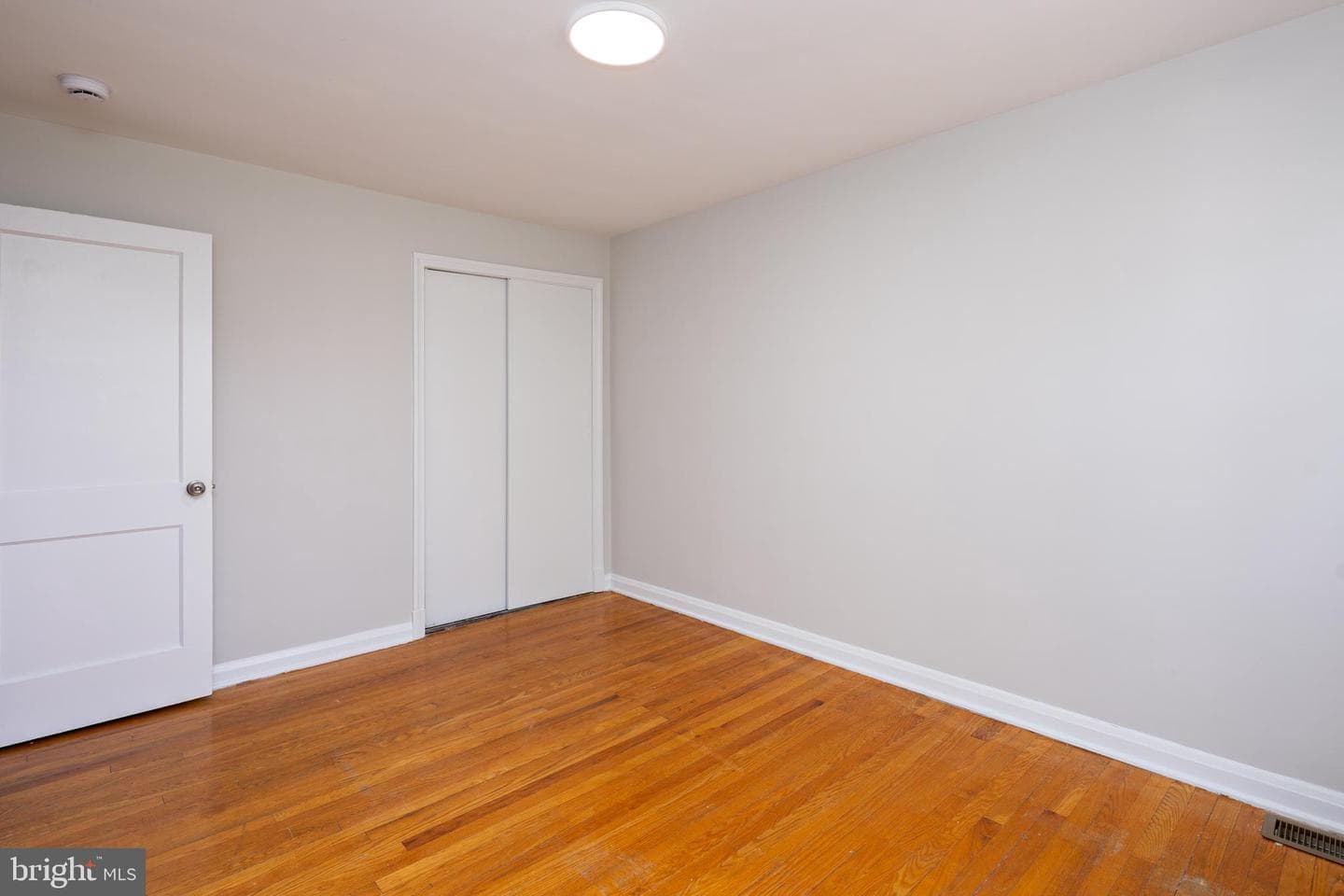 1531 Wadsworth Way photo 23