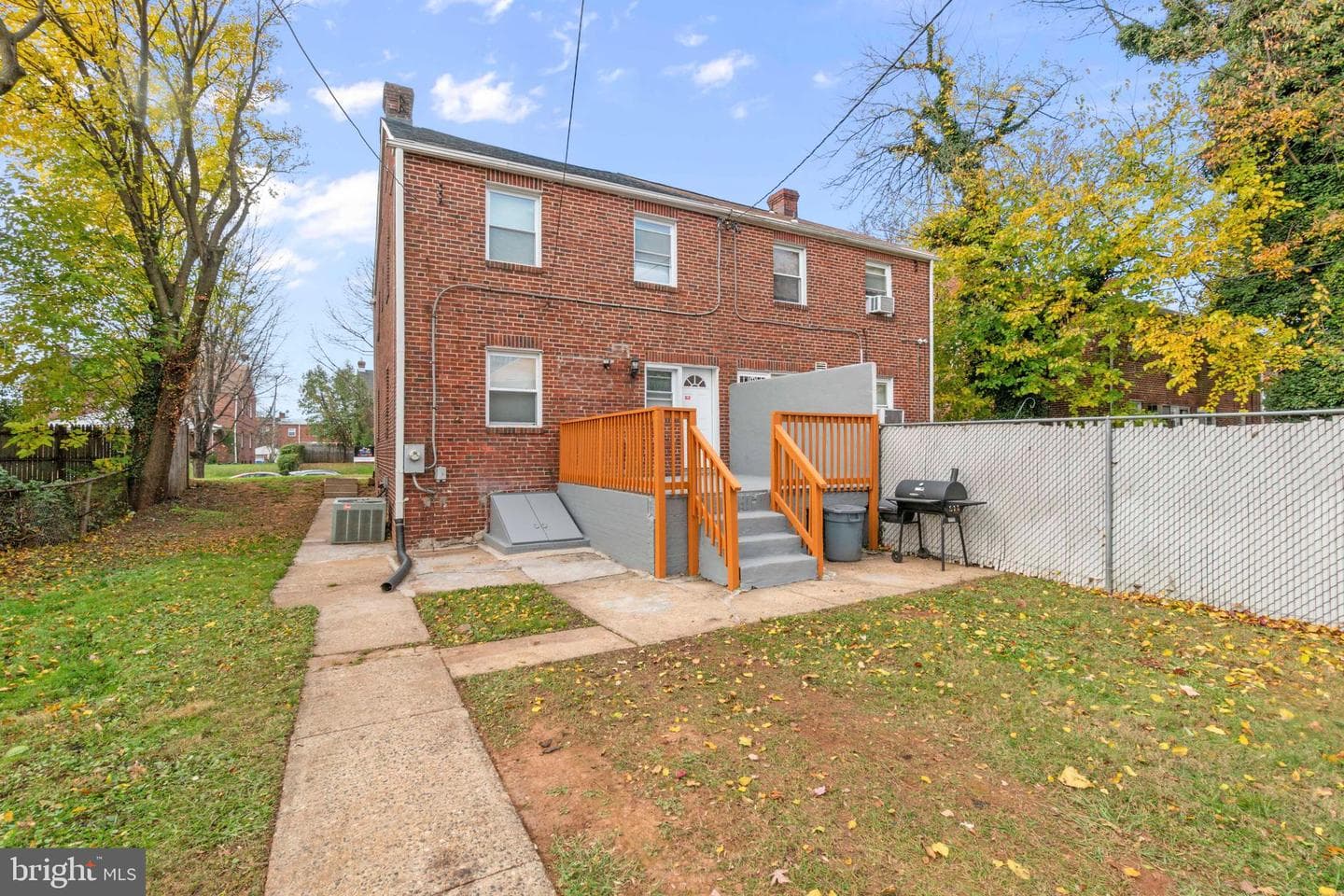5711 Narcissus Avenue photo 31
