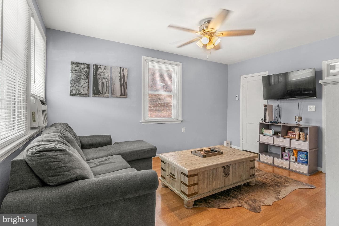 1340 W 37th Street photo 6