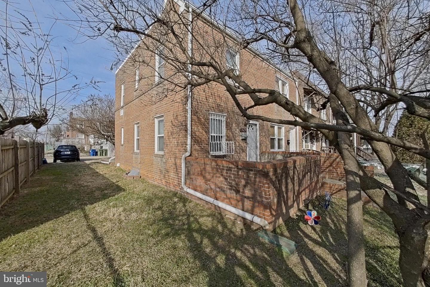 3750 Saint Margaret Street photo 2