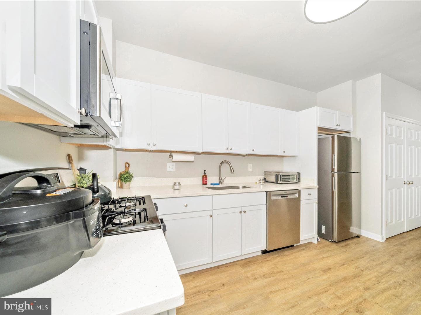 420 N Chester Street photo 16