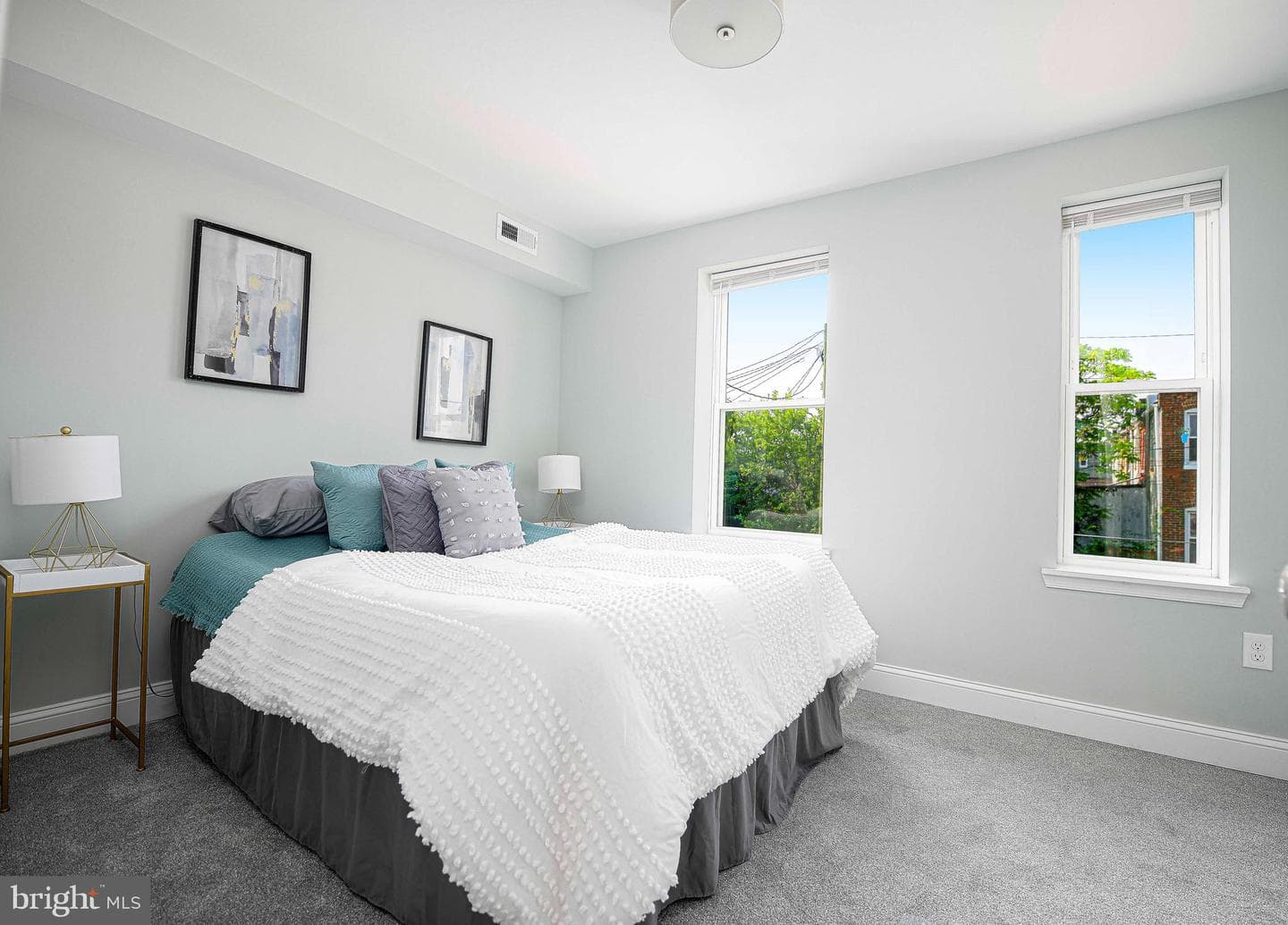 2407 Mcelderry Street photo 13