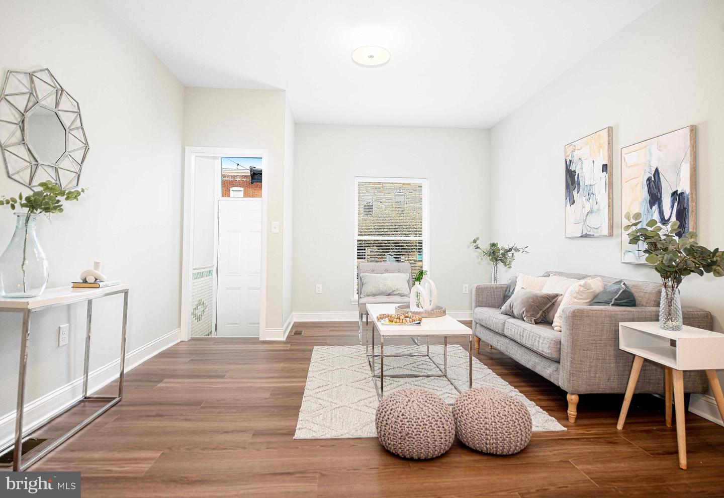 2407 Mcelderry Street photo 6