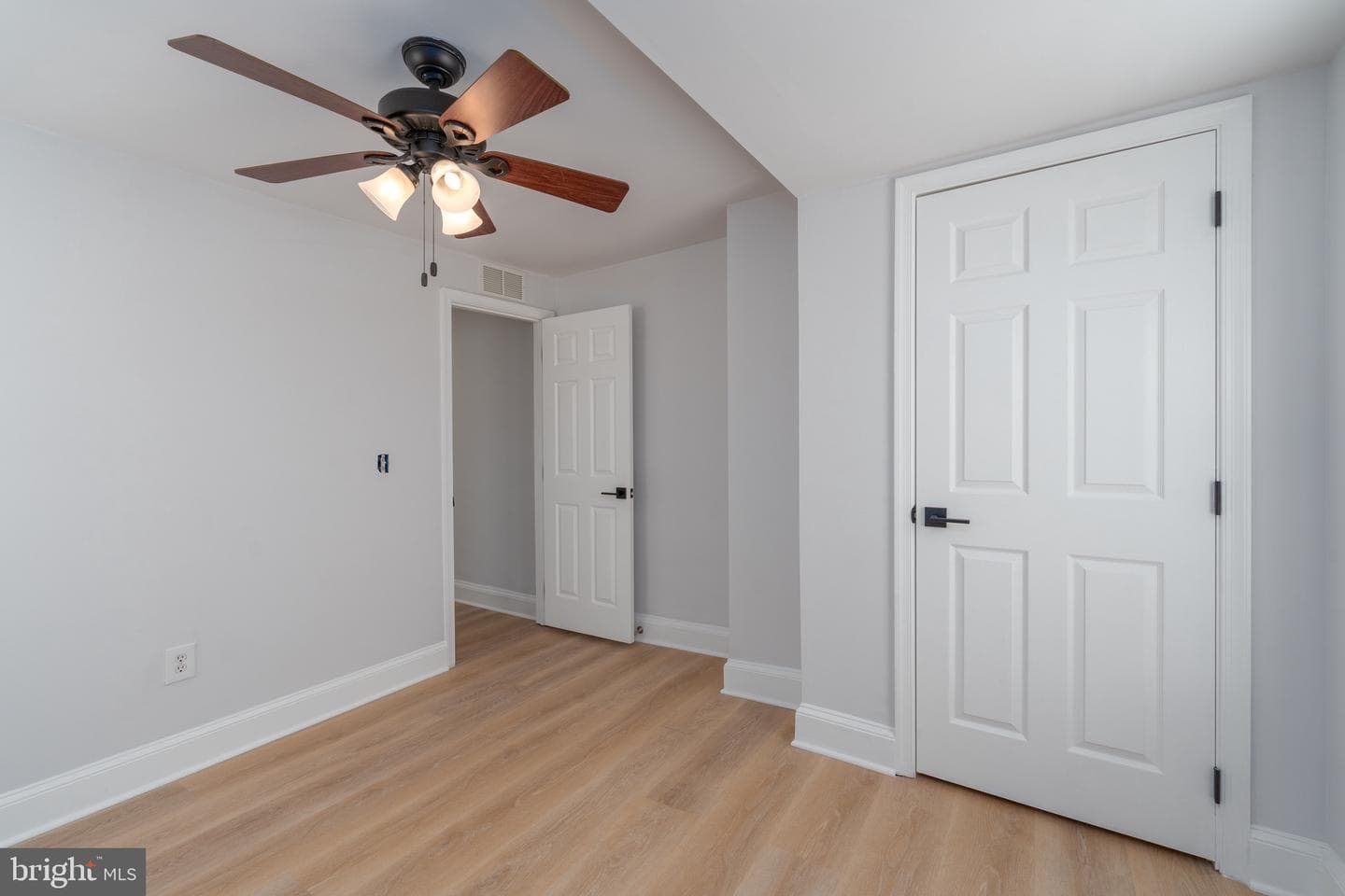 1341 S Charles Street photo 28