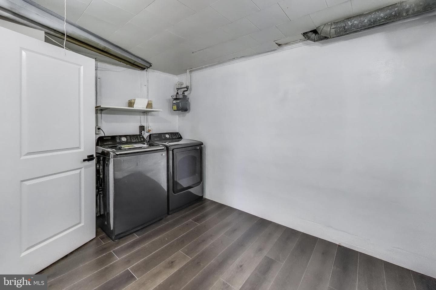 4301 Roberton Avenue photo 24