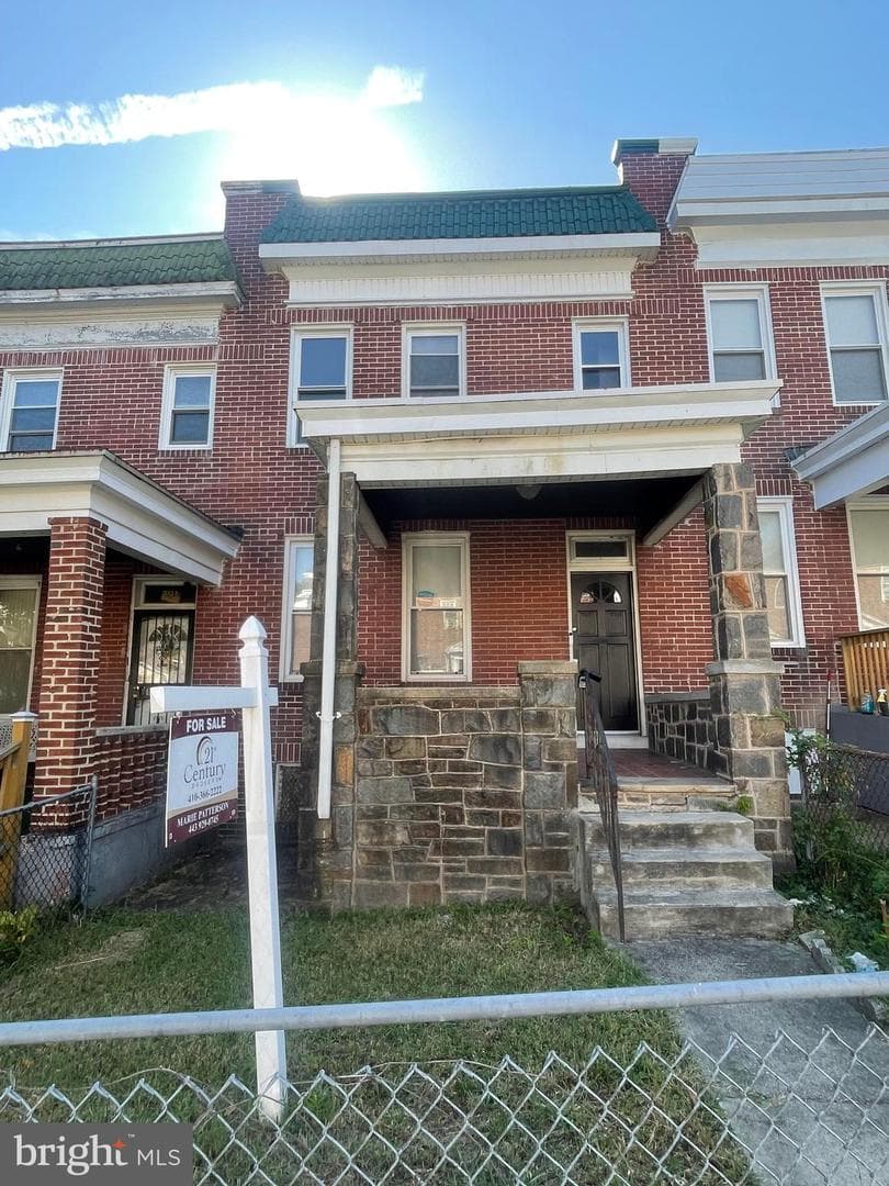 789 N Grantley Street photo 3