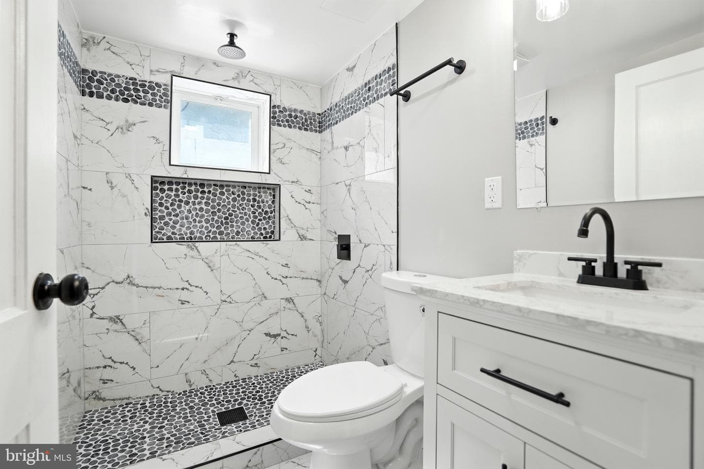 2823 Inglewood Avenue photo 30