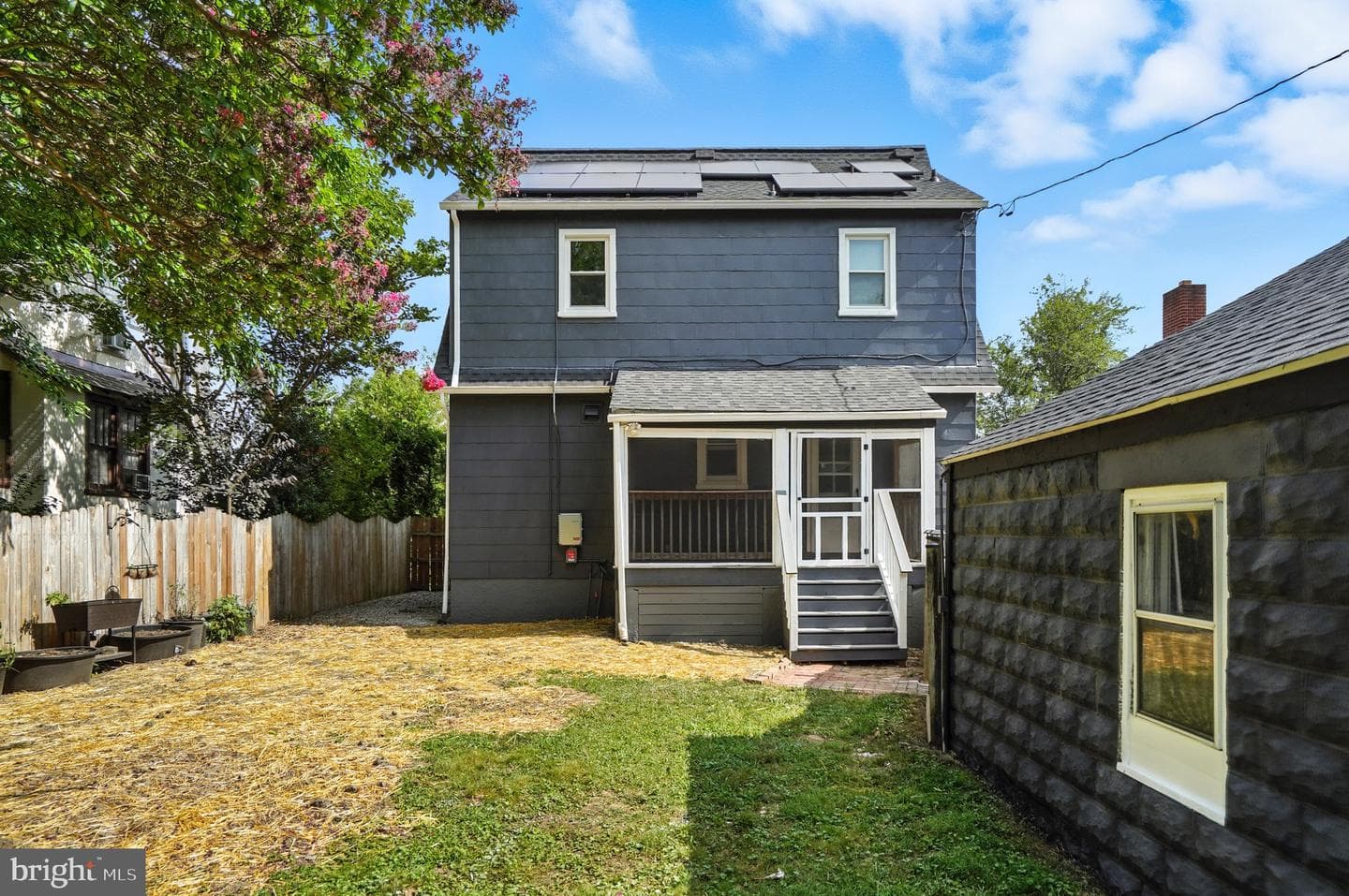 2823 Inglewood Avenue photo 9