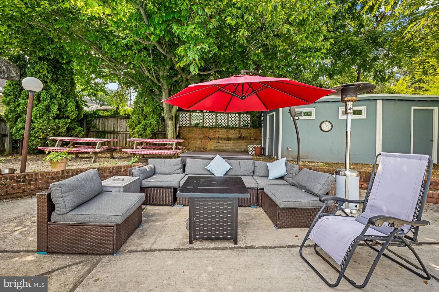 2506 Shelleydale Drive photo 45