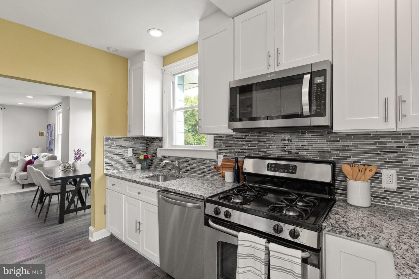 3327 Richmond Avenue photo 9