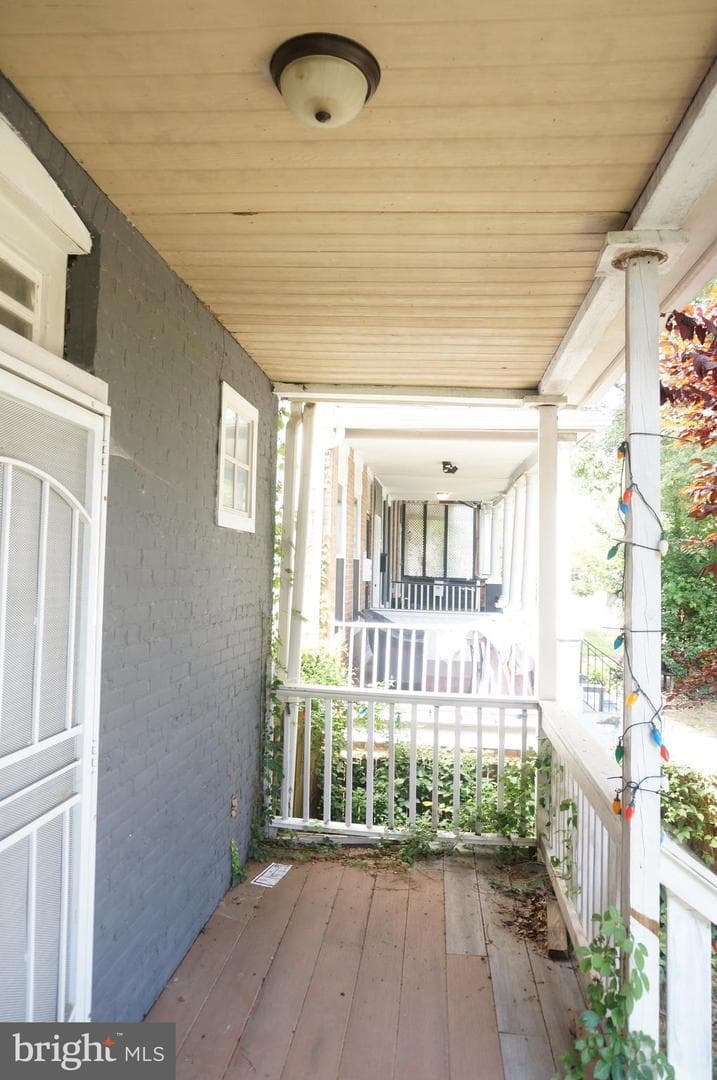 214 S Augusta Avenue photo 56