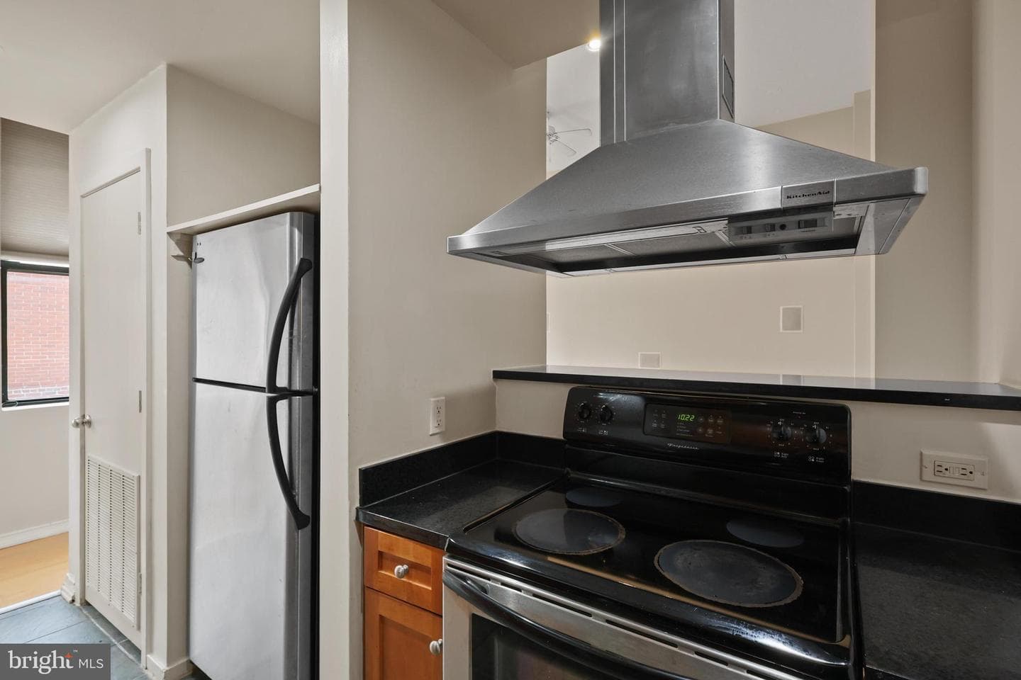 1211 Light Street #408 photo 16