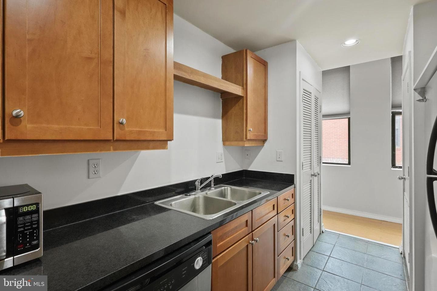 1211 Light Street #408 photo 18