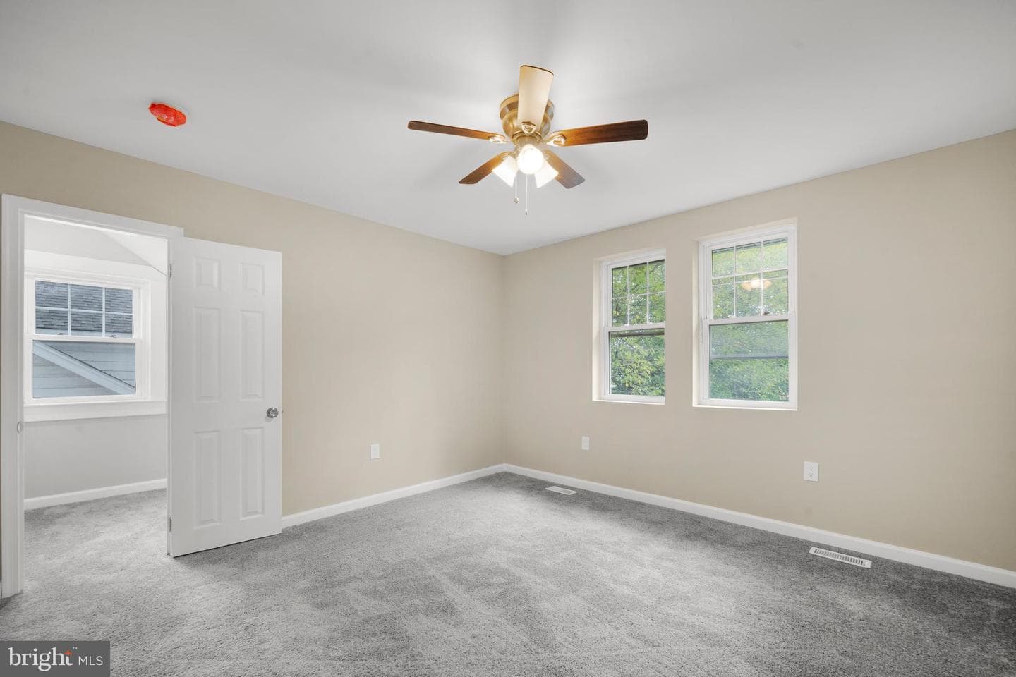 4208 Furley Avenue photo 24