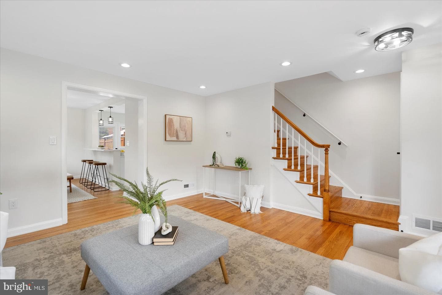 6112 Edlynne Road photo 9