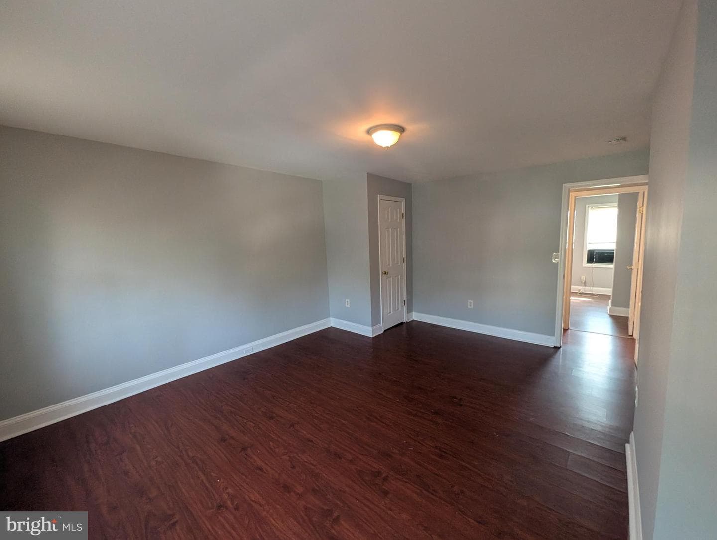 1835 N Bond Street N photo 16
