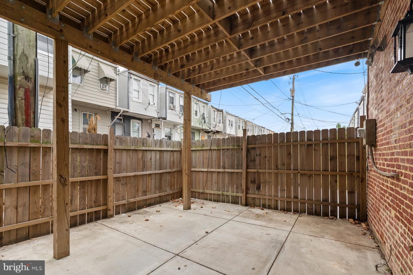 543 N Kenwood Avenue photo 35