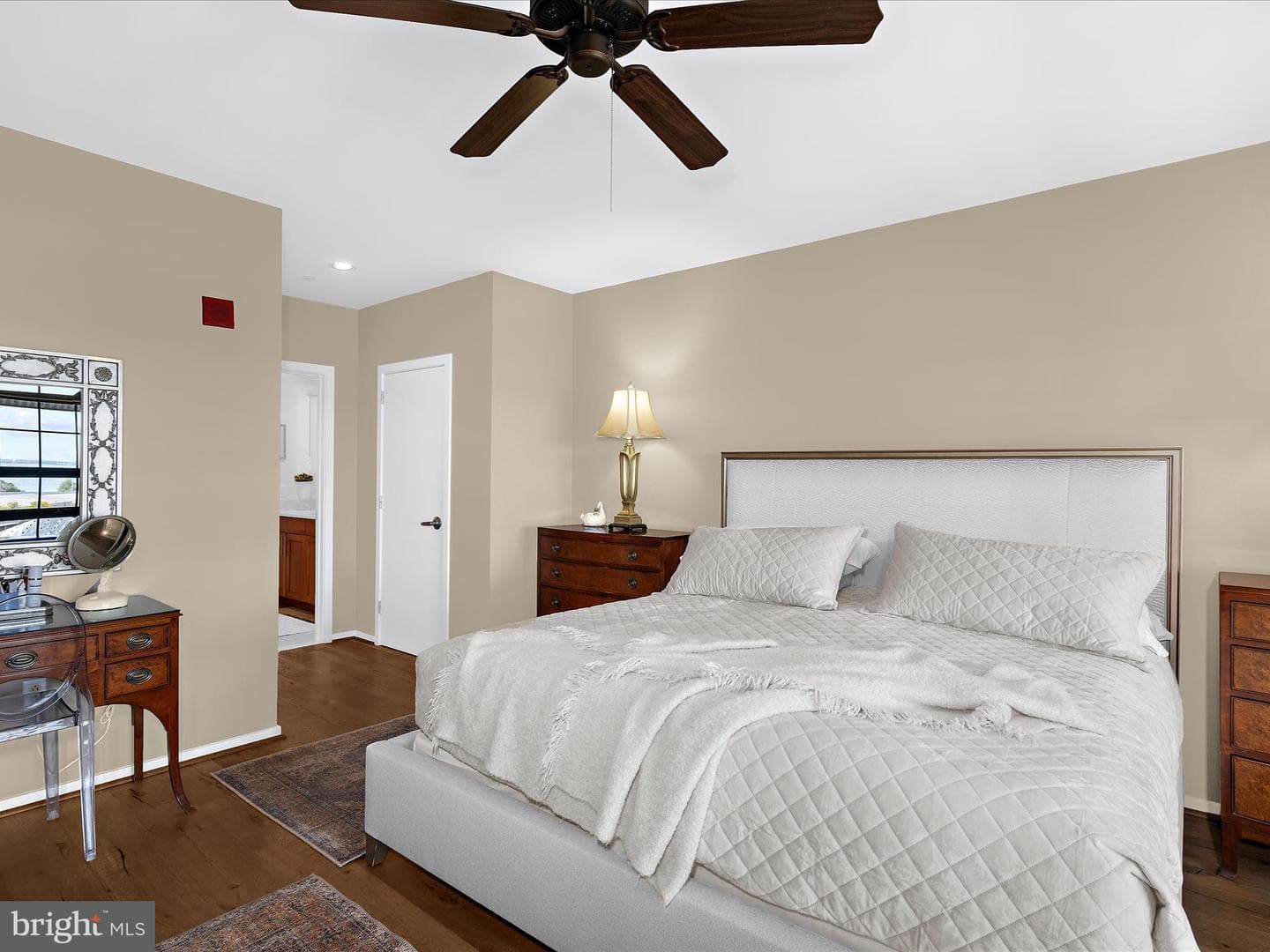 1200 Steuart Street #1021 photo 28