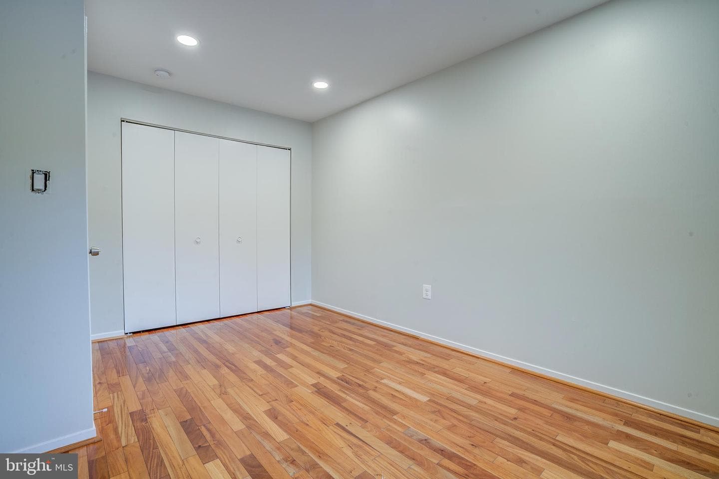 506 S Charles Street #r92 photo 11
