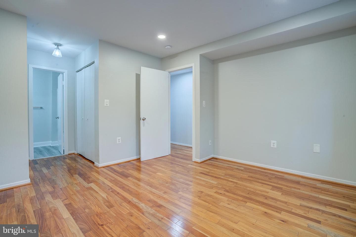 506 S Charles Street #r92 photo 14