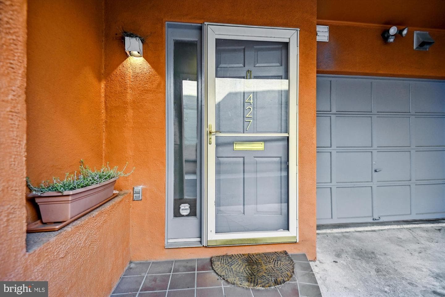 427 Grindall Street #2 photo 3