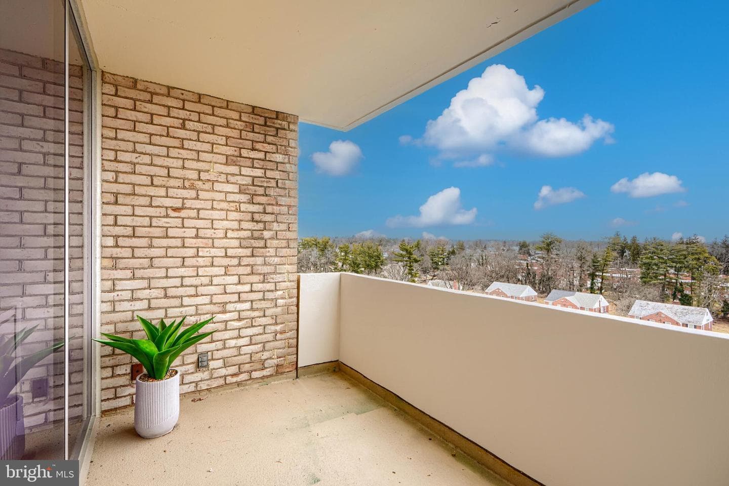 7111 Park Heights Avenue #709 photo 37