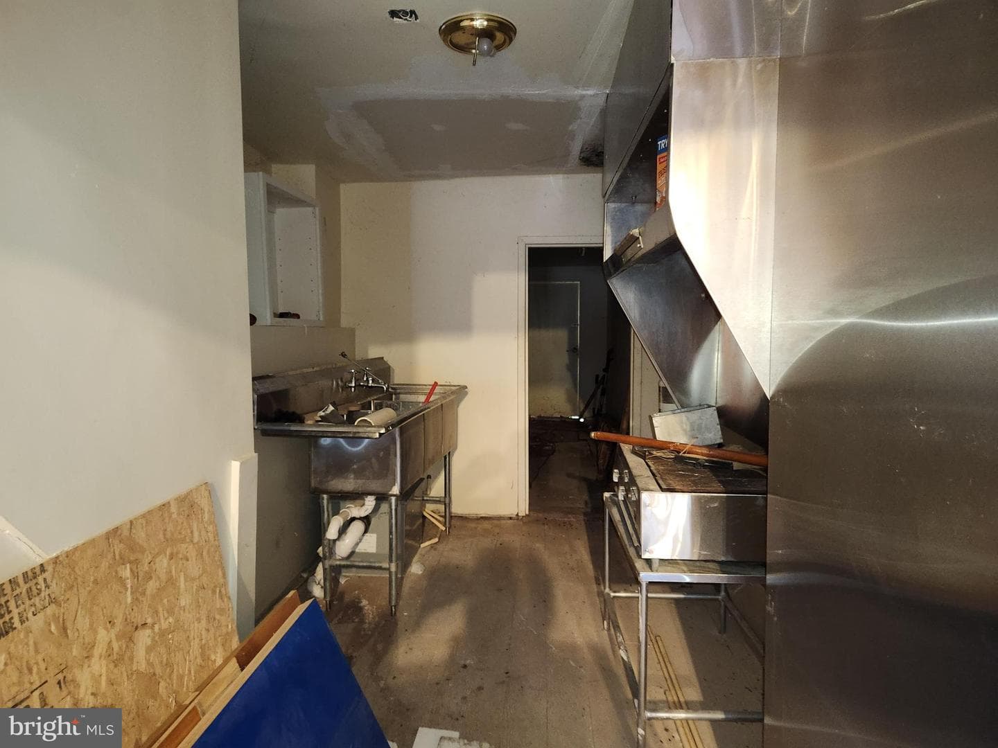526 N Chester Street photo 5