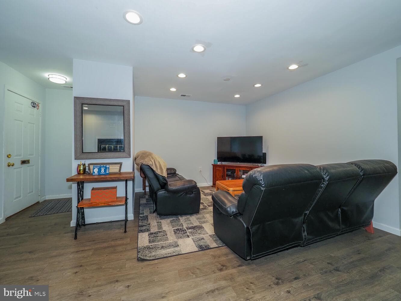 612 S Charles Street S #r 36 photo 7