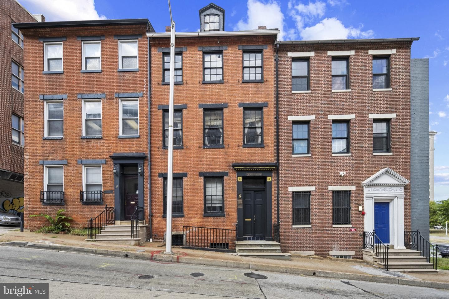 8 E Mulberry Street photo 1