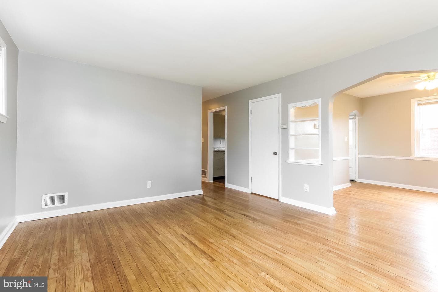 6207 Eastern Parkway photo 4
