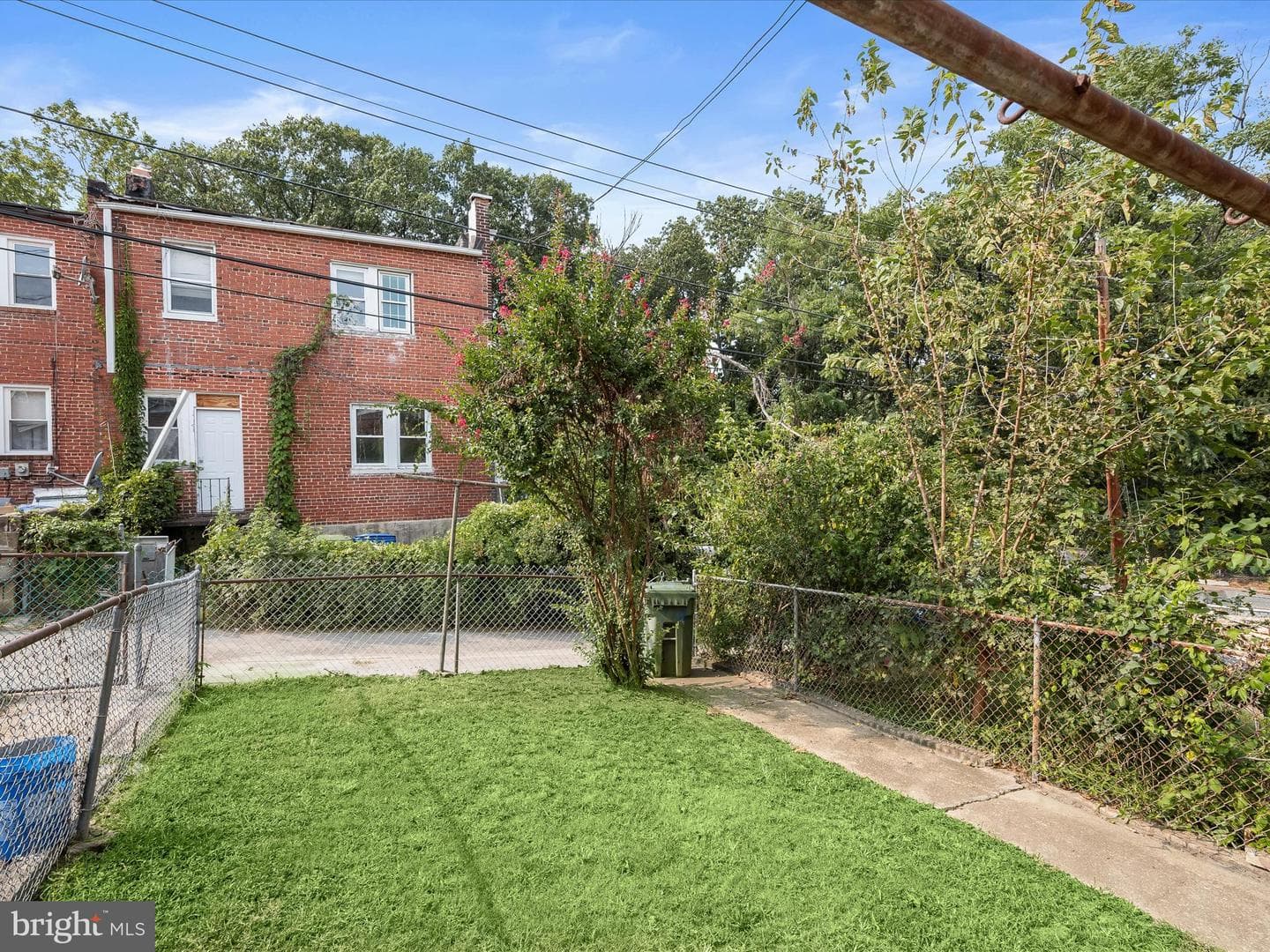 794 N Grantley Street photo 23