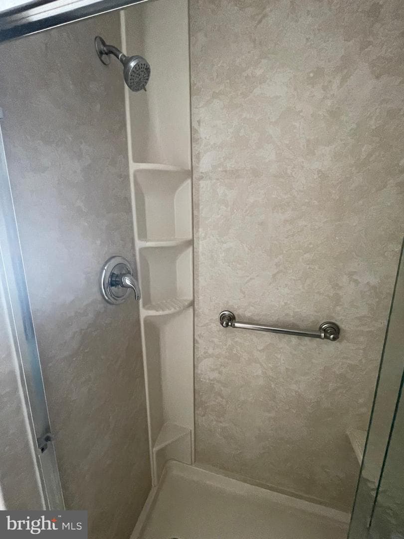 1703 Long Place photo 17