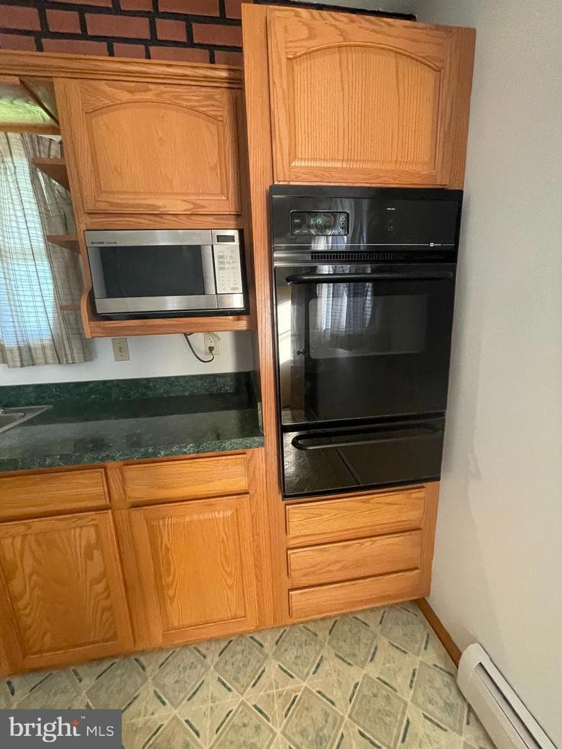 1703 Long Place photo 9