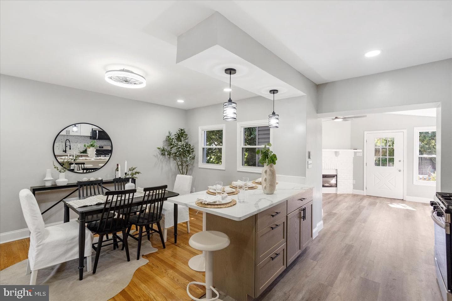 1607 Walterswood Road photo 15