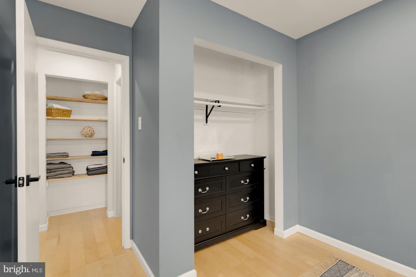 1037 S Hanover Street photo 26