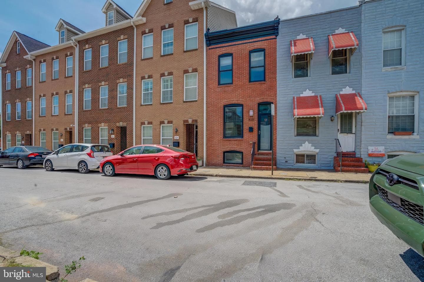 822 S Robinson Street photo 27