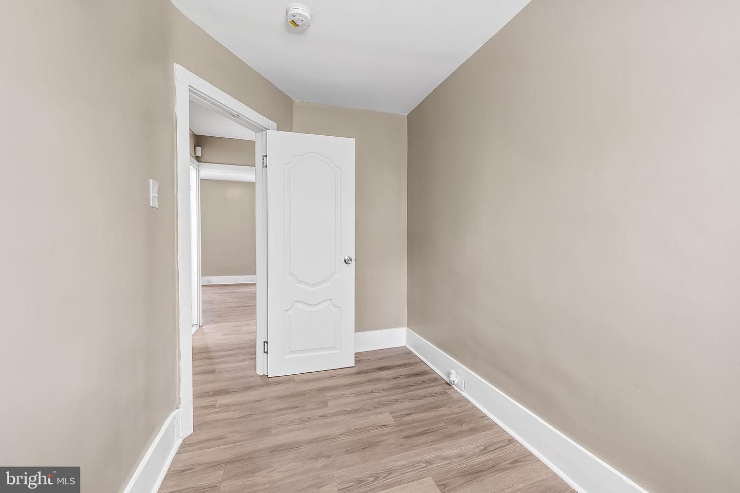 3217 Ravenwood Avenue photo 14