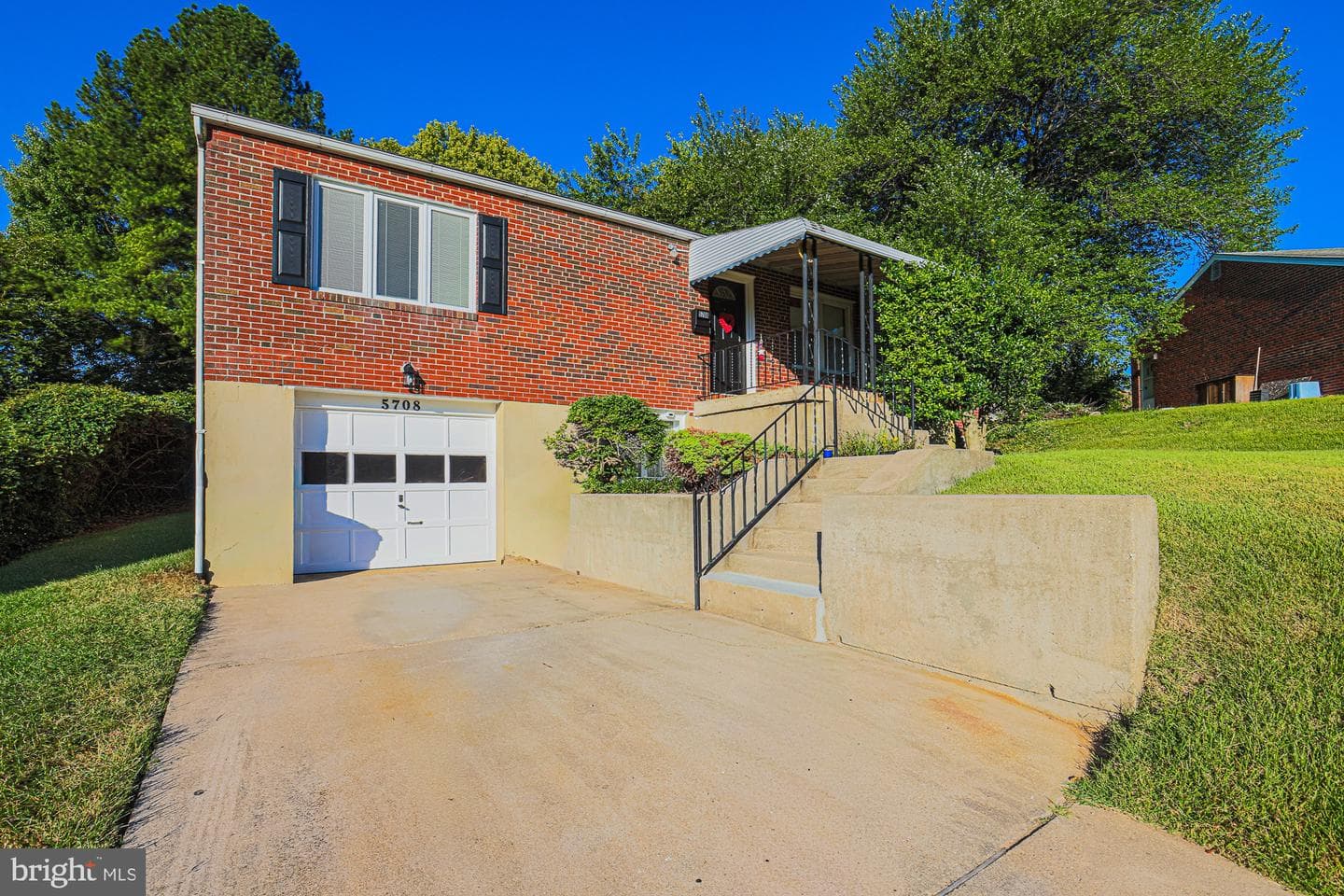 5708 Benton Heights Avenue photo 1