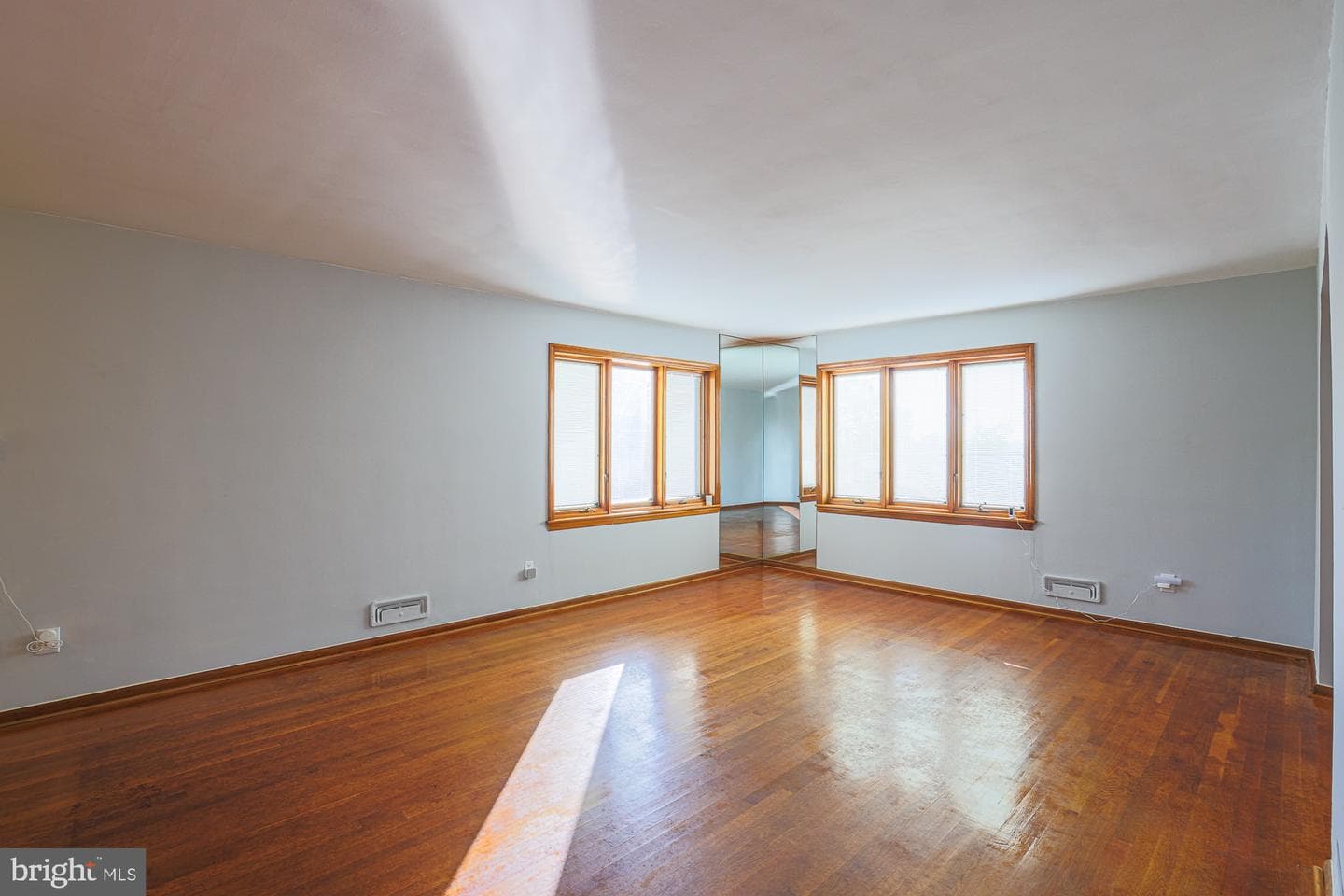 5708 Benton Heights Avenue photo 19